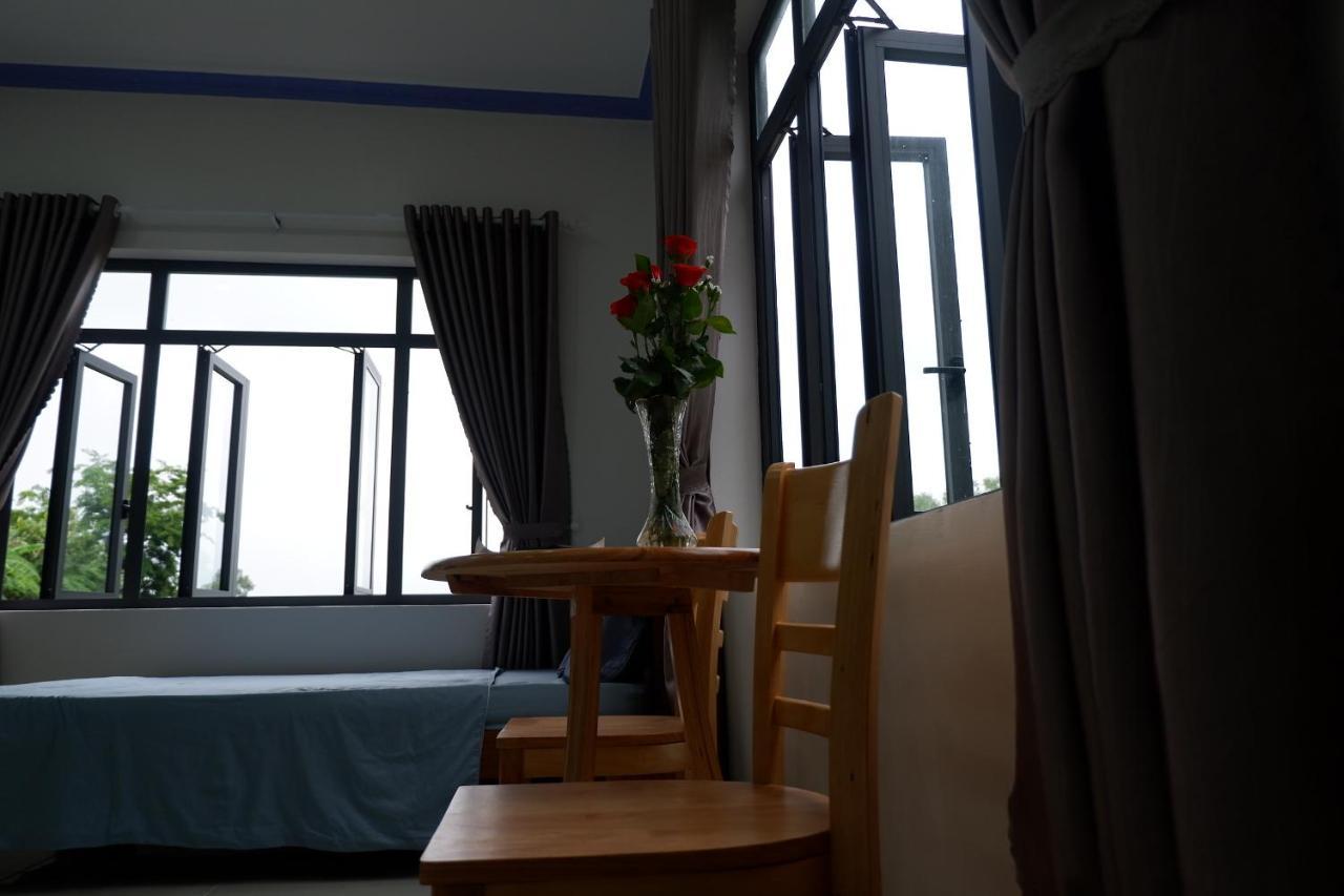 Huong Tram Homestay Ho Da Luaran gambar