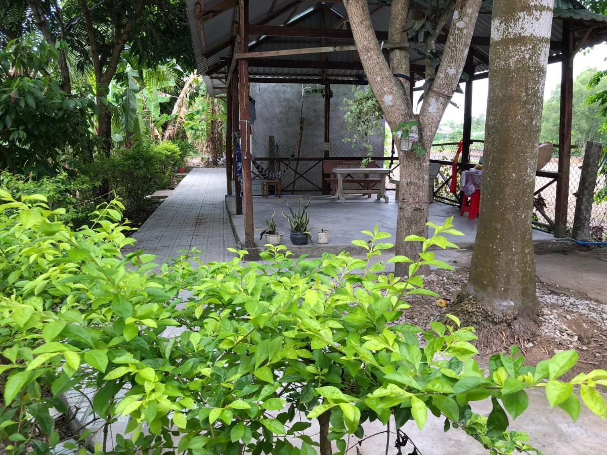 Huong Tram Homestay Ho Da Luaran gambar
