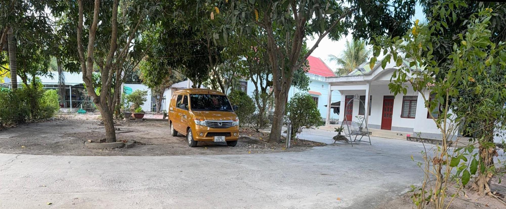 Huong Tram Homestay Ho Da Luaran gambar