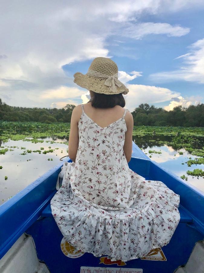 Huong Tram Homestay Ho Da Luaran gambar